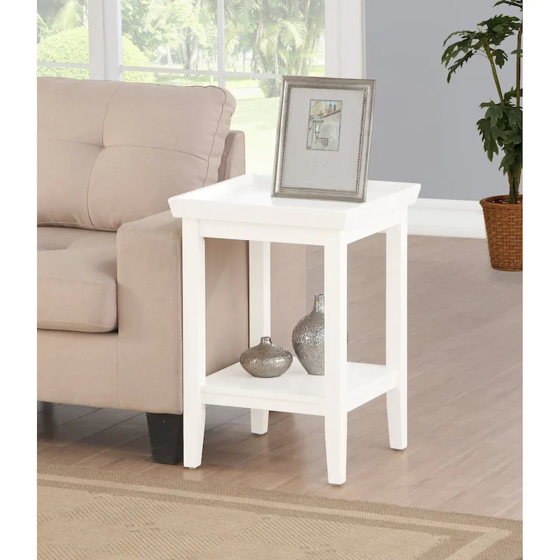 Table d'appoint Ledgewood avec étagère