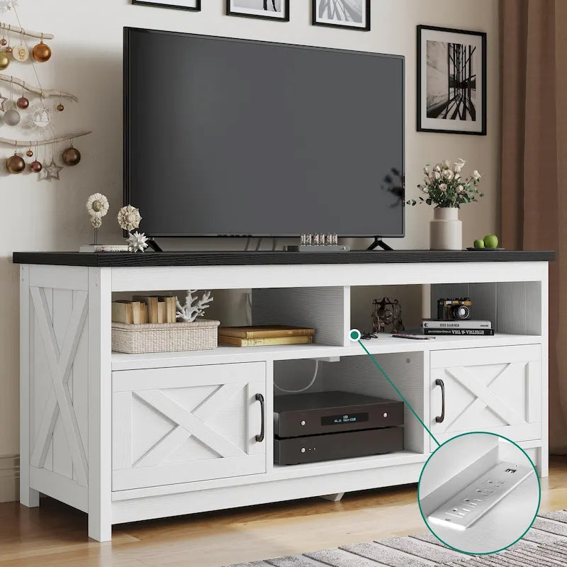 Meuble TV de style rustique pour téléviseurs jusqu'à 65 po avec portes, étagères ouvertes et prises de courant
