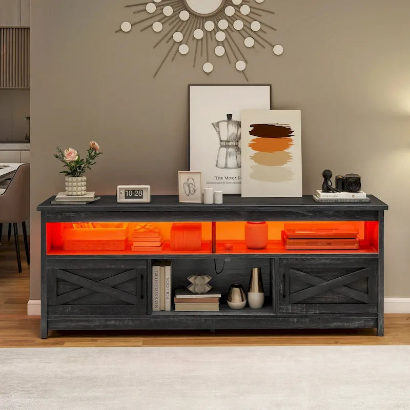 Meuble TV de style rustique pour téléviseurs jusqu'à 65 po avec portes, étagères ouvertes et prises de courant