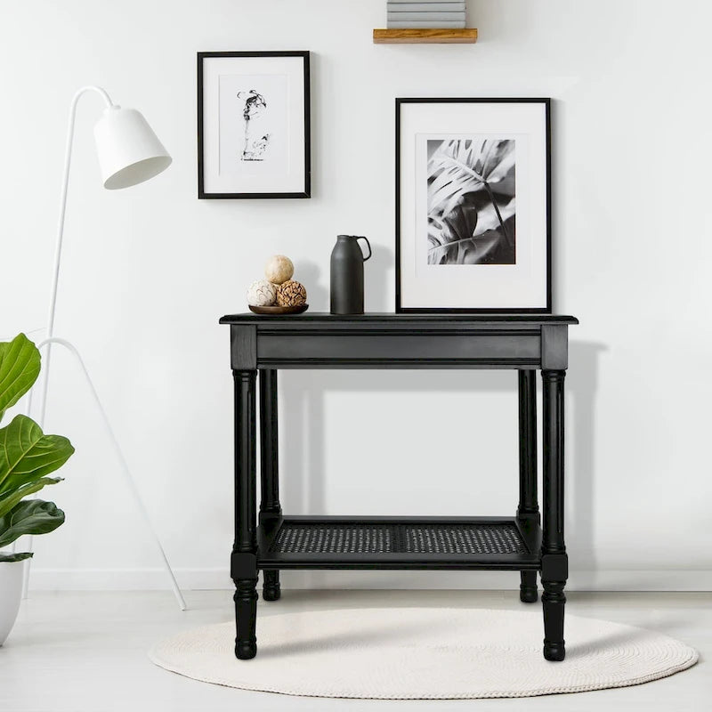 Table d'appoint crème avec étagère en rotin