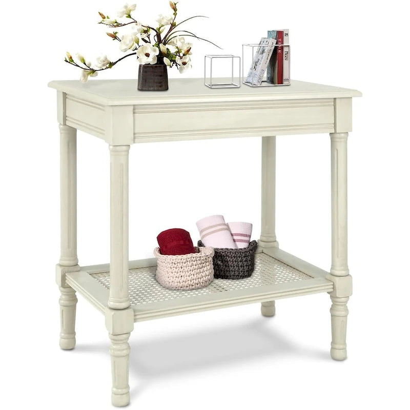 Table d'appoint crème avec étagère en rotin