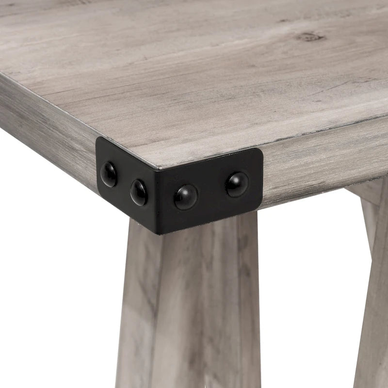 Table d'appoint de style ferme avec station de recharge, ports USB et prises électriques