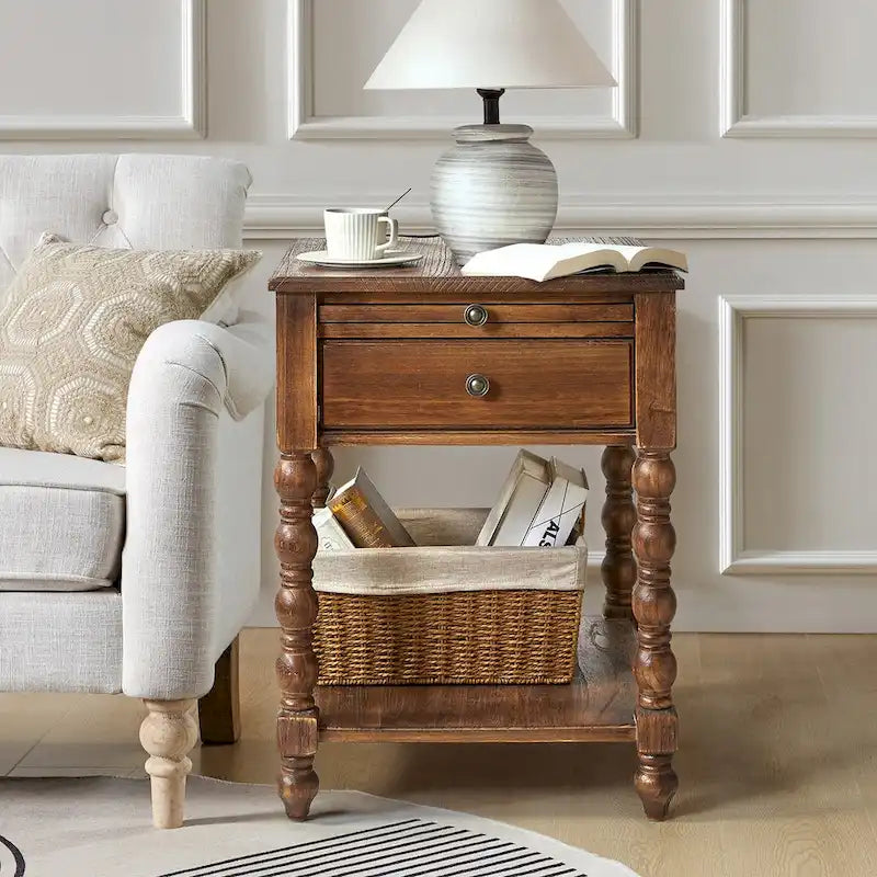 Table d'appoint en bois massif traditionnelle de 66 cm avec port USB